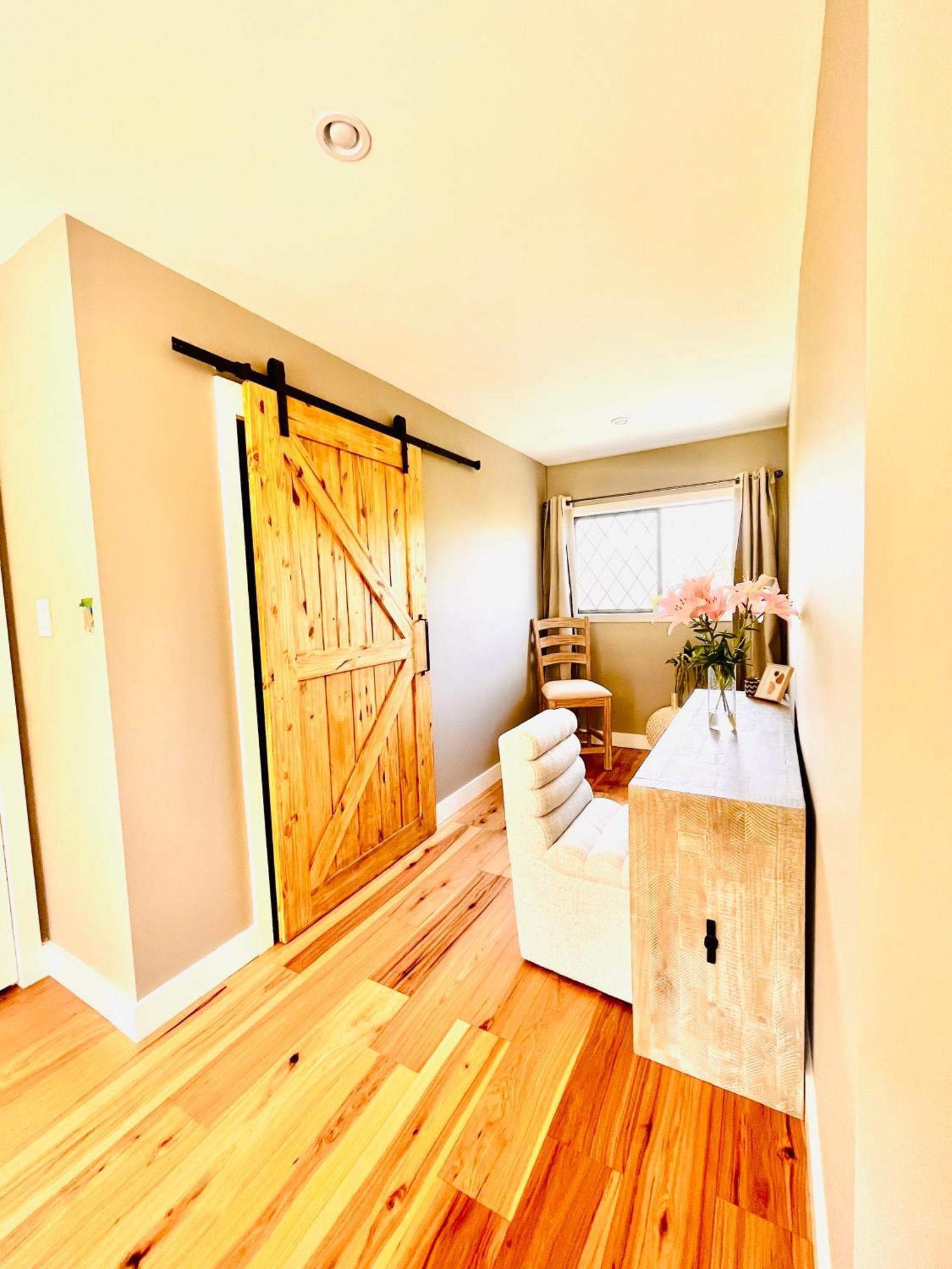 Oceanside Manor - Fancy Room - Golf Course & Beach View Qualicum Beach Exteriör bild