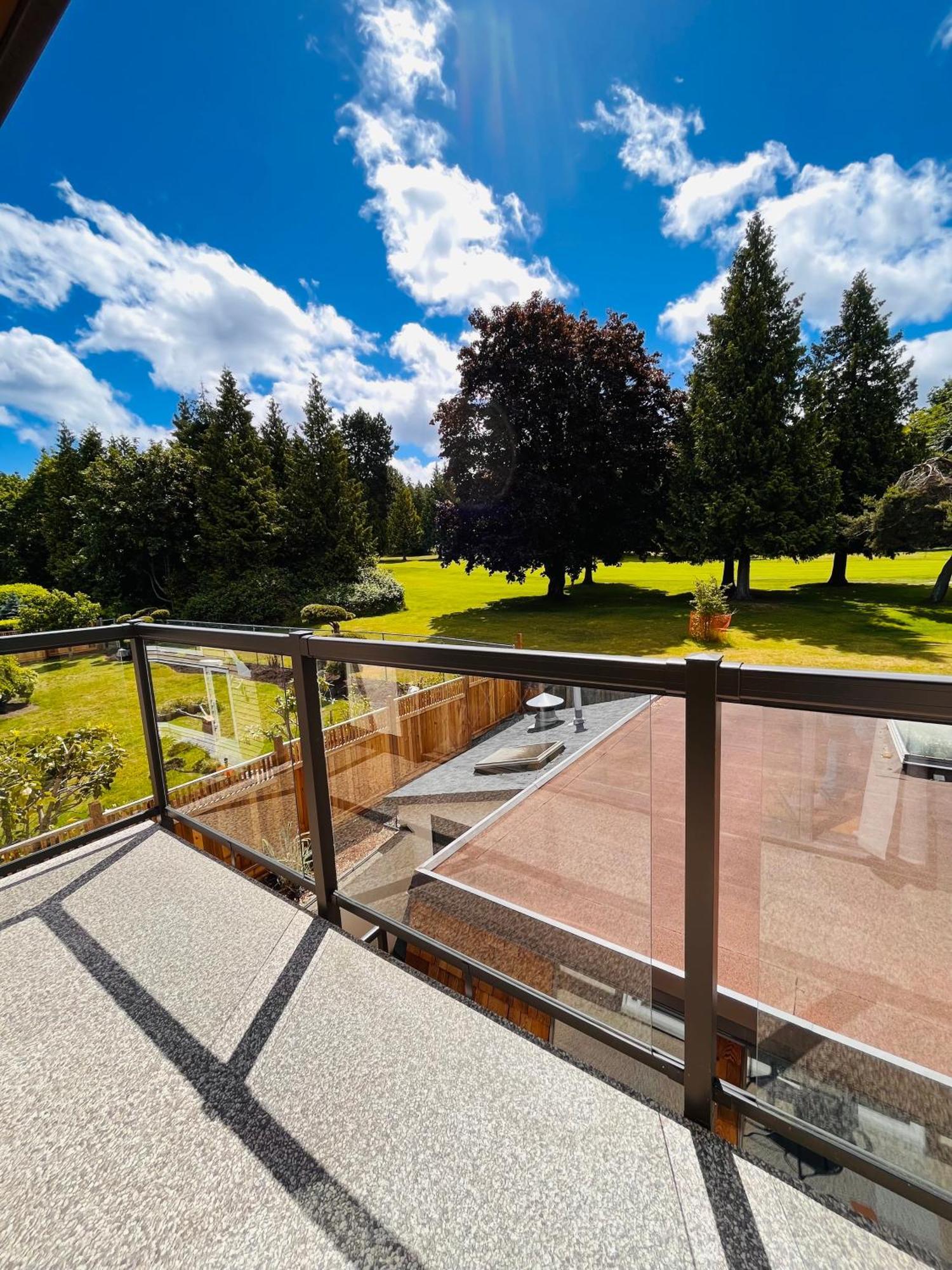 Oceanside Manor - Fancy Room - Golf Course & Beach View Qualicum Beach Exteriör bild