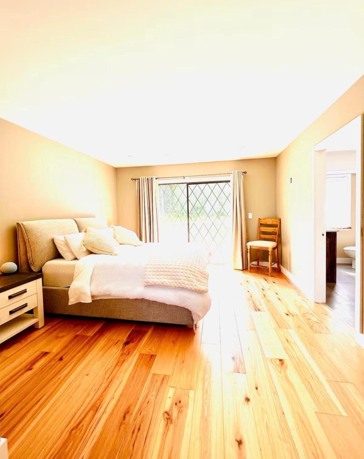 Oceanside Manor - Fancy Room - Golf Course & Beach View Qualicum Beach Exteriör bild