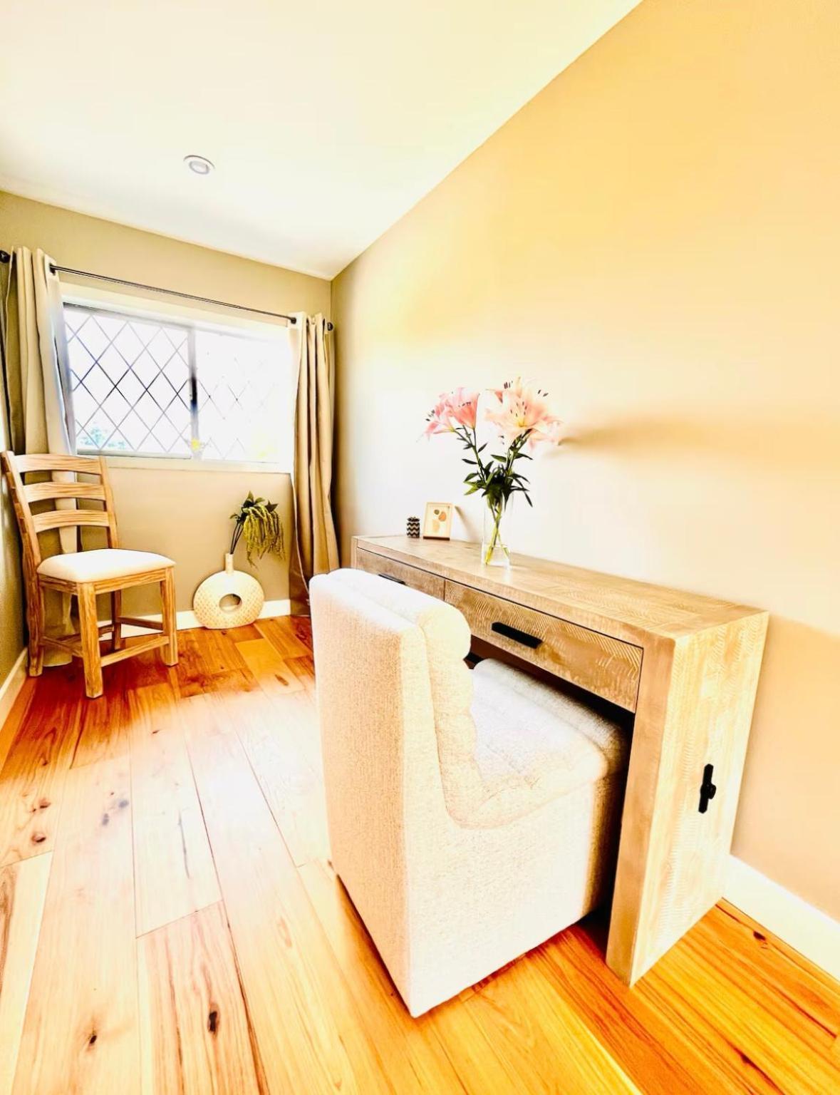 Oceanside Manor - Fancy Room - Golf Course & Beach View Qualicum Beach Exteriör bild